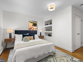6353 Crosswoods Drive, Falls Church VA 22044