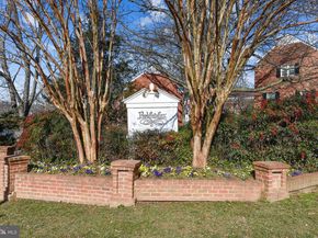 1619 Ripon Place, Alexandria VA 22302