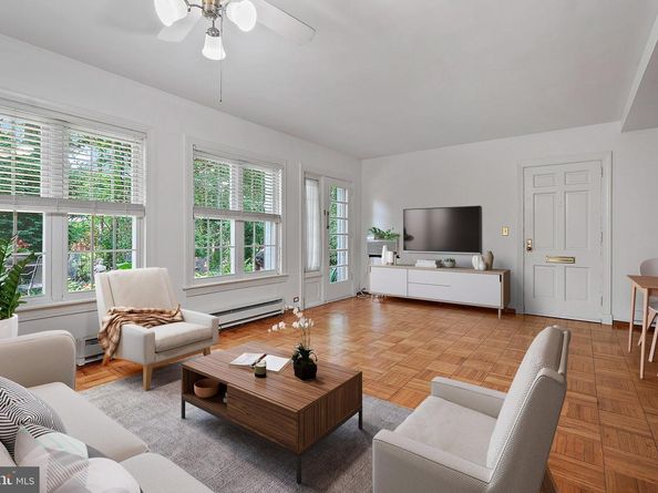 1619 Ripon Place, Alexandria VA 22302