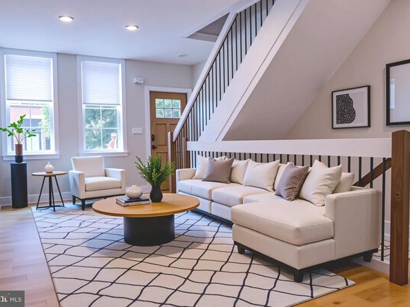2351 E Hagert Street, Philadelphia PA 19125