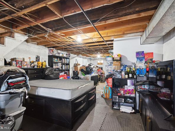 1834 W Rockland Street, Philadelphia PA 19141