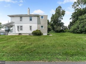 224 Oakdale Avenue, Horsham PA 19044