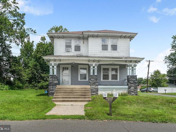 224 Oakdale Avenue, Horsham PA 19044