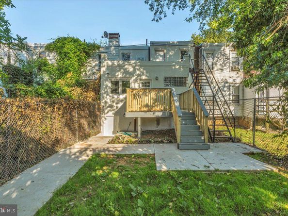 6323 Ogontz Avenue, Philadelphia PA 19141