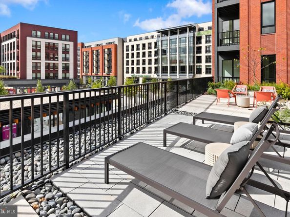 7175 12TH Street NW 411, Washington DC 20011