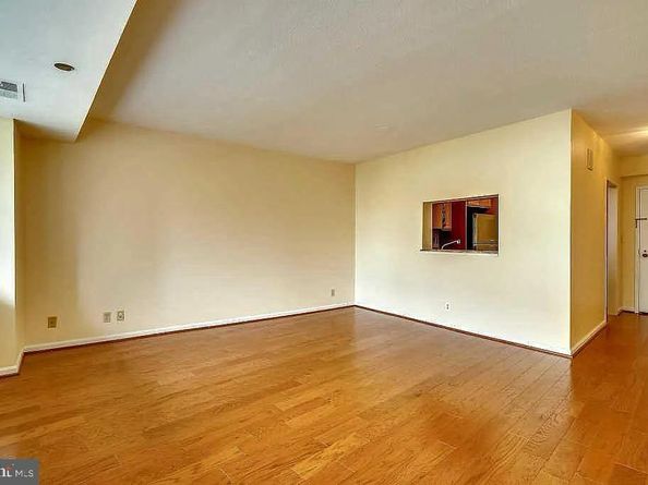 1805 Crystal Drive 504S, Arlington VA 22202