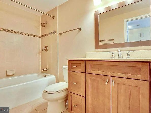 1805 Crystal Drive 504S, Arlington VA 22202