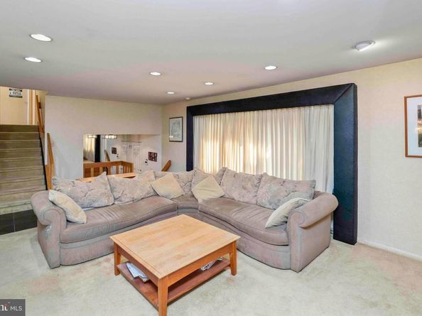 3886 Dempsey Lane, Huntingdon Valley PA 19006