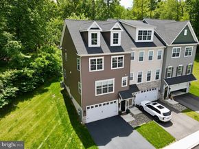 404 Rock Run Circle, Broomall PA 19008