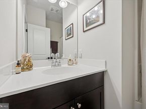 404 Rock Run Circle, Broomall PA 19008