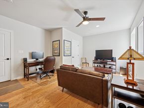 404 Rock Run Circle, Broomall PA 19008