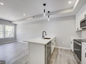 832 19TH Street NE B, Washington DC 20002