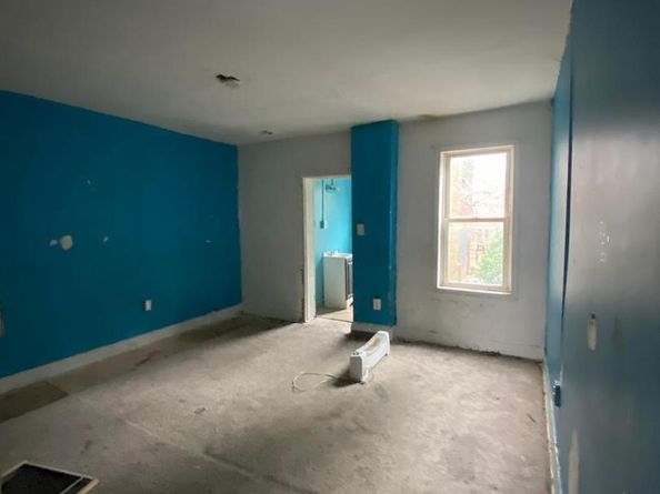 2137 W Toronto Street, Philadelphia PA 19132
