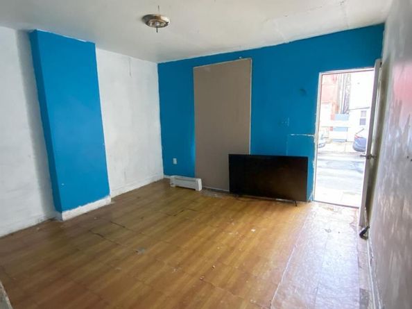 2137 W Toronto Street, Philadelphia PA 19132
