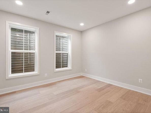 6008 34TH Place NW, Washington DC 20015