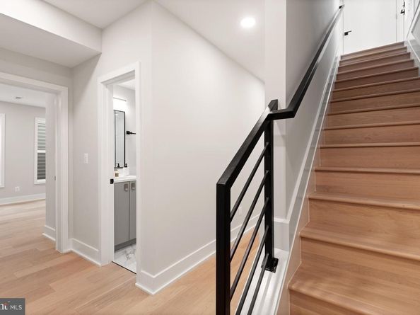 6008 34TH Place NW, Washington DC 20015
