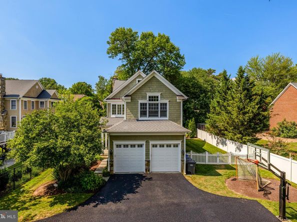 1519 Pathfinder Lane, Mclean VA 22101