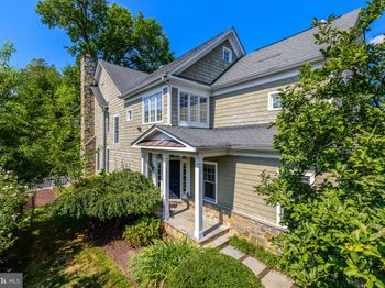 1519 Pathfinder Lane