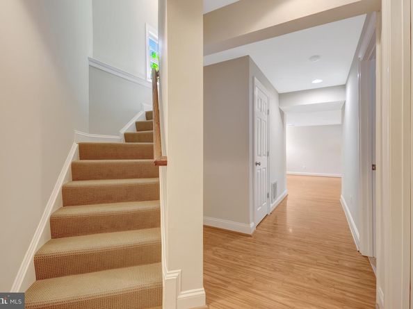 1519 Pathfinder Lane, Mclean VA 22101