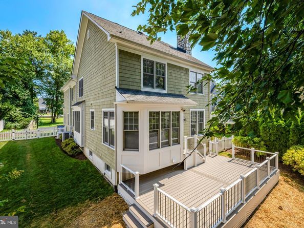 1519 Pathfinder Lane, Mclean VA 22101