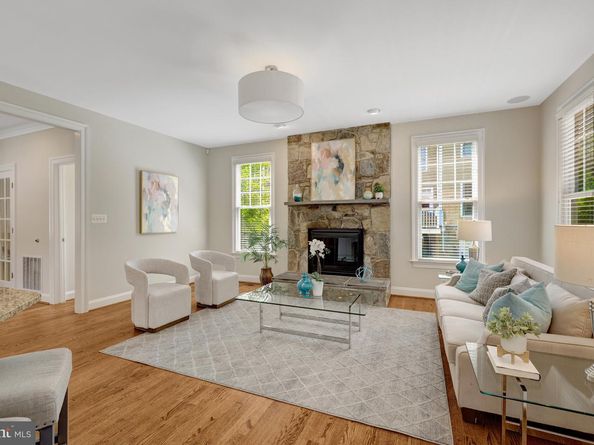 1519 Pathfinder Lane, Mclean VA 22101
