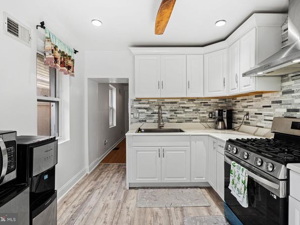 1228 S 22nd Street, Philadelphia PA 19146