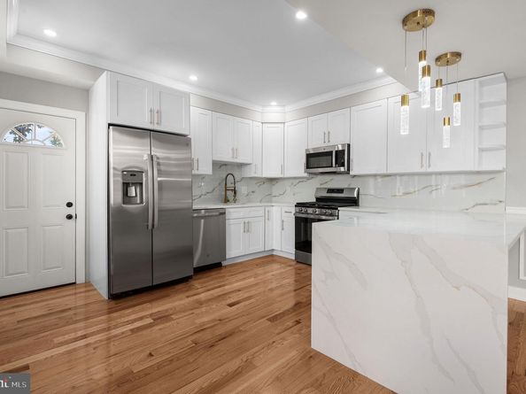 56 E Tulpehocken Street, Philadelphia PA 19144