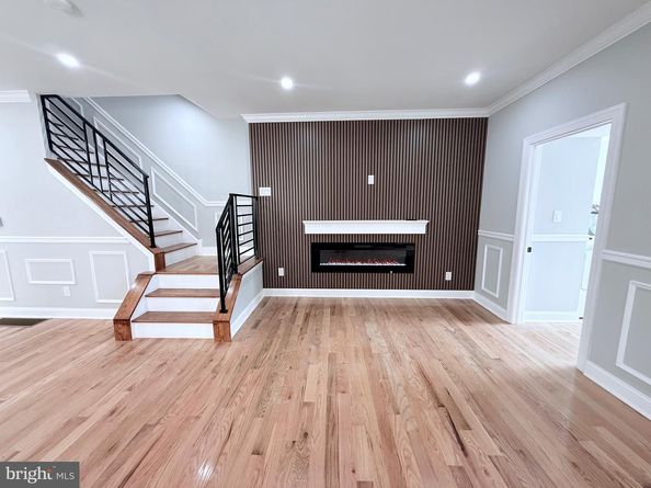 56 E Tulpehocken Street, Philadelphia PA 19144