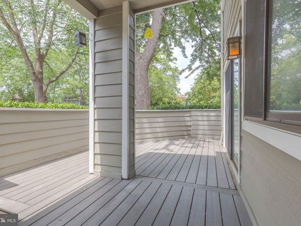 1963 Villaridge Drive, Reston VA 20191
