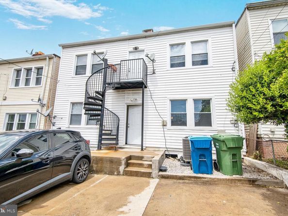 1337 Adams Street NE 1, Washington DC 20018