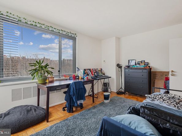 4200 Cathedral Avenue NW 1112, Washington DC 20016
