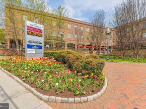 4200 Cathedral Avenue NW 1112, Washington DC 20016