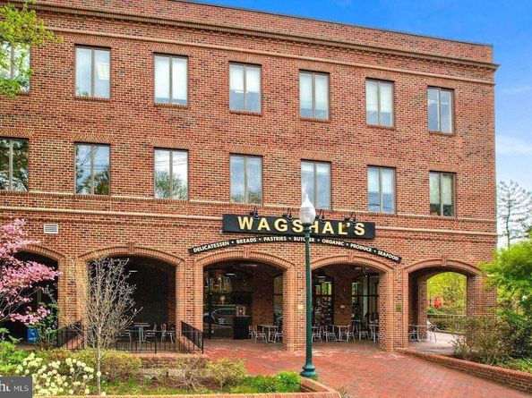 4200 Cathedral Avenue NW 1112, Washington DC 20016