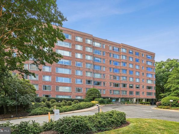 4200 Cathedral Avenue NW 1112, Washington DC 20016