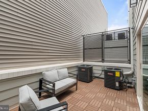 242 Montrose Street, Philadelphia PA 19147