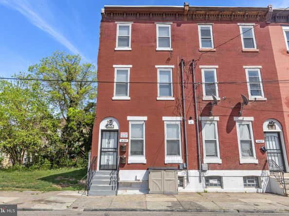 2429 N 10TH Street, Philadelphia PA 19133