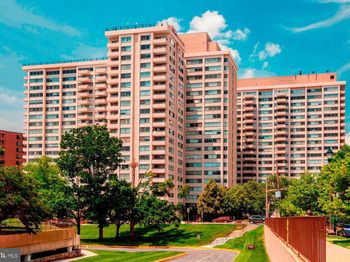 5500 Friendship Boulevard