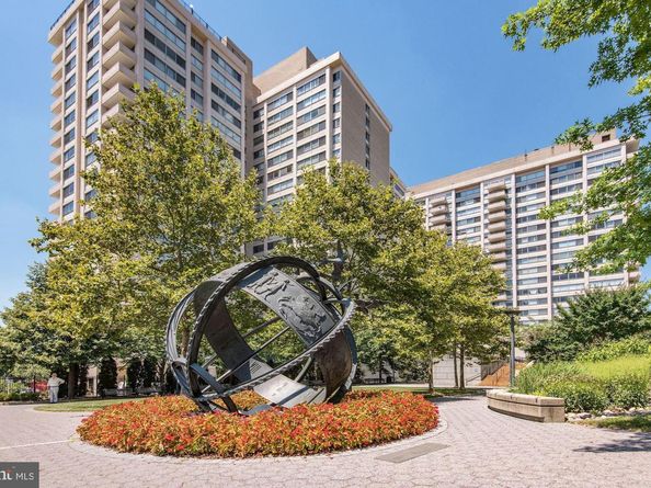 5500 Friendship Boulevard 2321N, Chevy Chase MD 20815