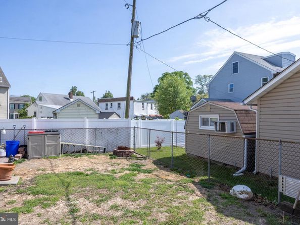 314 Railroad Avenue, Bristol PA 19007