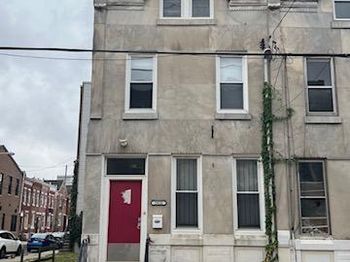 1812 W Berks Street