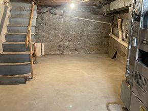 327 Winton Street, Philadelphia PA 19148