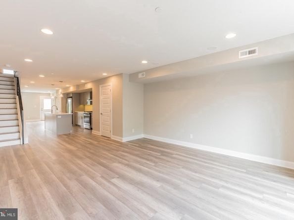 1925 N Marshall Street, Philadelphia PA 19122