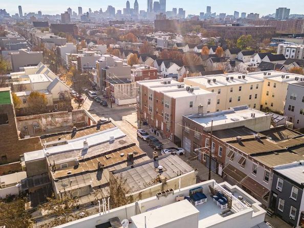 1925 N Marshall Street, Philadelphia PA 19122
