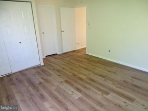 4902 Oxford Court, Bensalem PA 19020