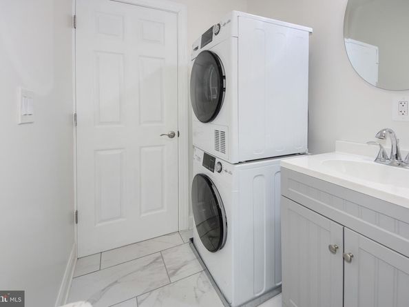 1674 Irving Street NW, Washington DC 20010