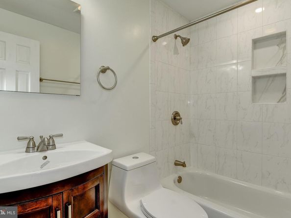 1674 Irving Street NW, Washington DC 20010