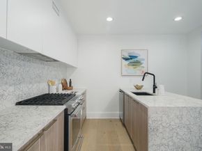 758 S Front Street, Philadelphia PA 19147