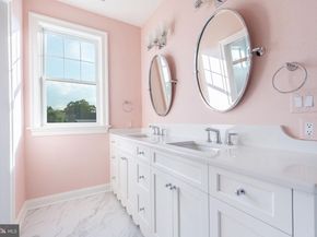 1052 Eagle Road, Wayne PA 19087