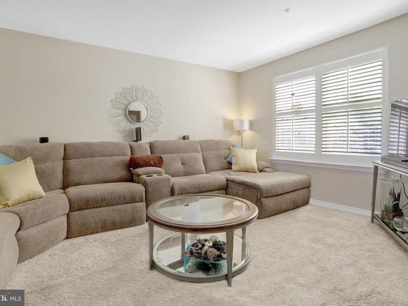 1020 Wahler Place SE, Washington DC 20032