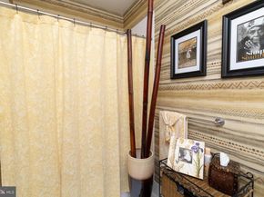 506 Carson Terrace, Huntingdon Valley PA 19006